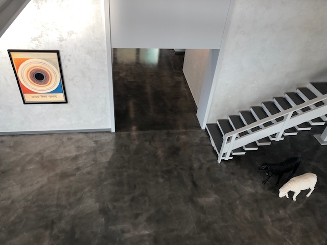 5 BHK Apartment for Sale in L. Jagmohandas Marg Mumbai