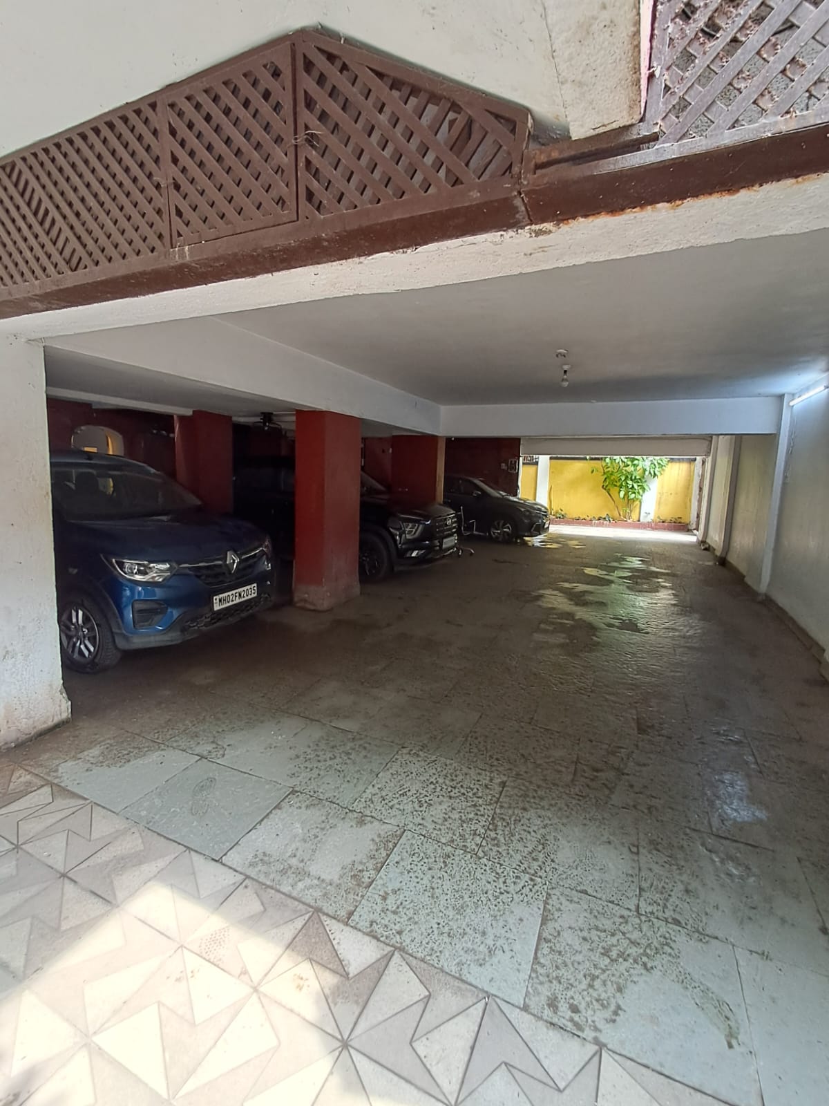 4 BHK Apartment for Sale in Juhu Mumbai