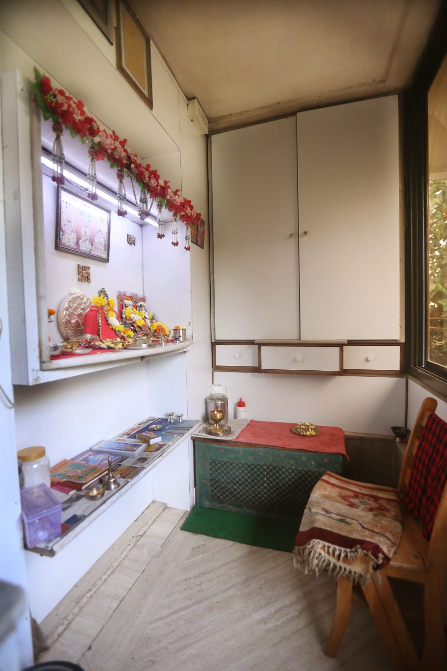4 BHK Apartment for Sale in Juhu Mumbai