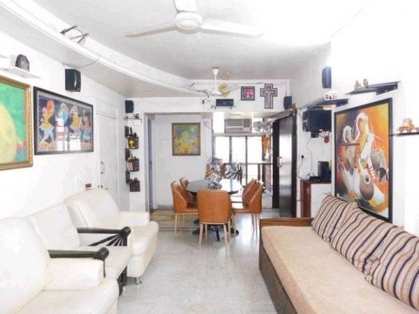 4 BHK Apartment for Sale in Khar West Mumbai