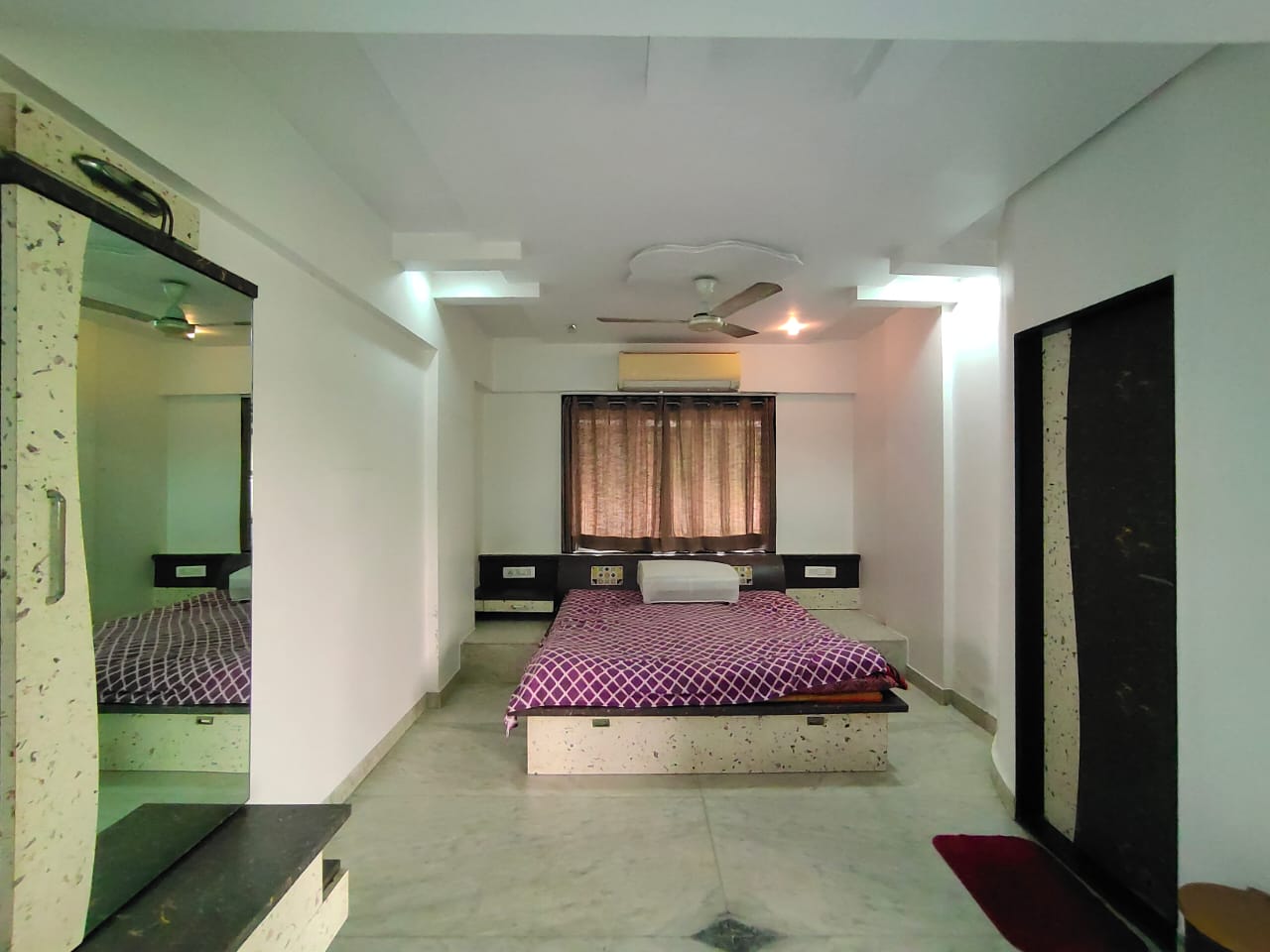 2 BHK Apartment for Rent in Shahid Bhagat Singh Road Mumbai